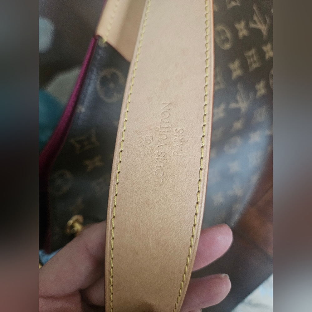 Louis Vuitton Graceful PM With Peony Interior EUC W/Box And Dustbag - Picture 5 of 12